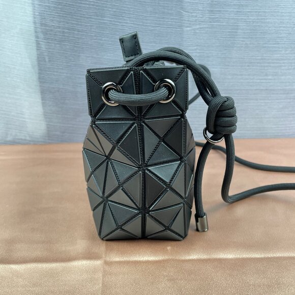 Brand new Issey Miyake black knotted tofu sling bag. - Picture 3 of 10